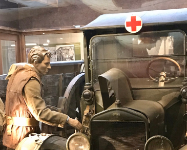 Hooge Crater Museum